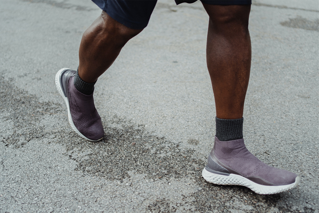 Walking Eco-friendly New Year's Resolutions